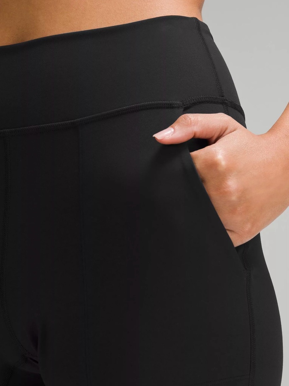 lululemon align Black High-Rise Jogger **piling - Picture 3 of 10